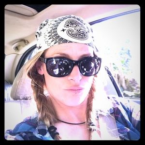 Meet your Posher, Fawn